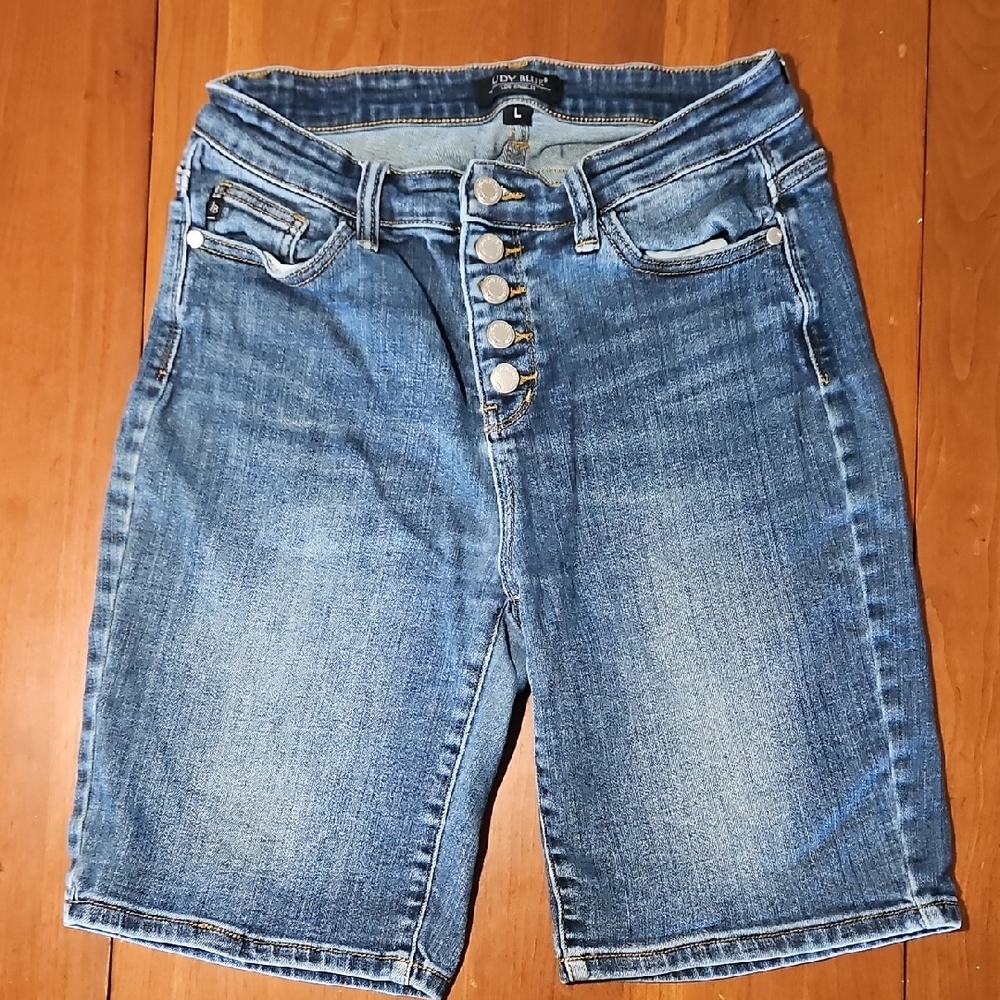 Judy Blue Dark Wash Denim Shorts